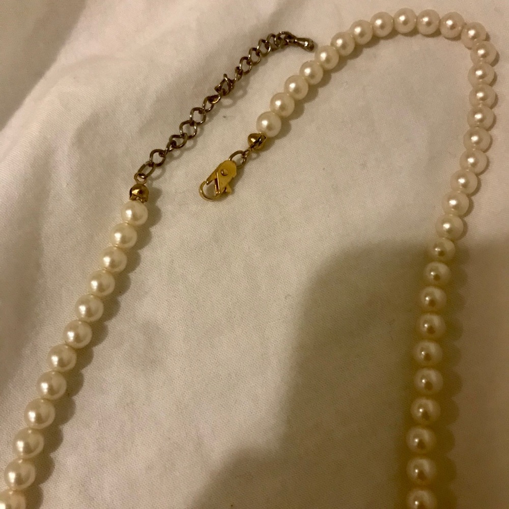Pearl necklace - Picture 2 of 3